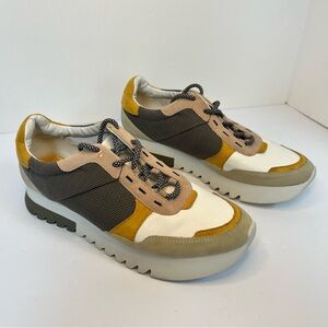 Bershka Womens Chunky Lace up Trainer Sneakers Comfort Gray Gold White‎ Size 8.